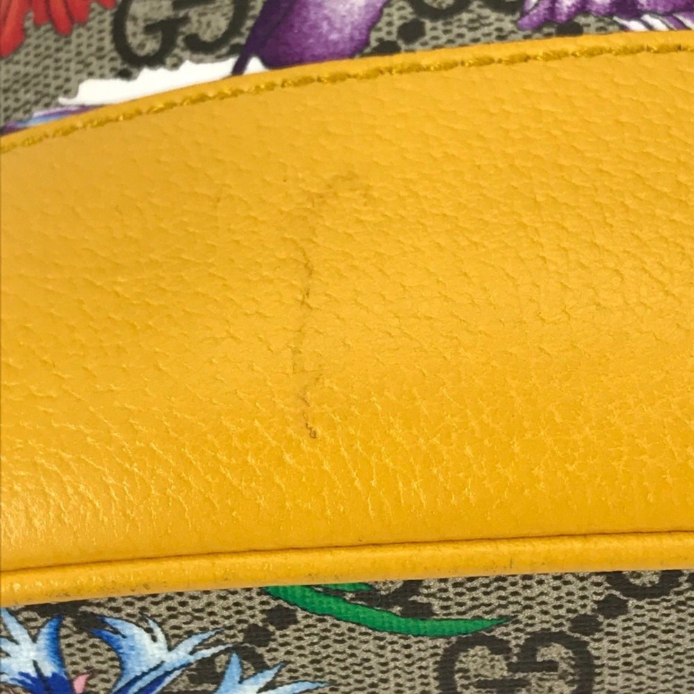 GUCCI Authentic Cream Canvas Shoulder Bag - Picture 7 of 16